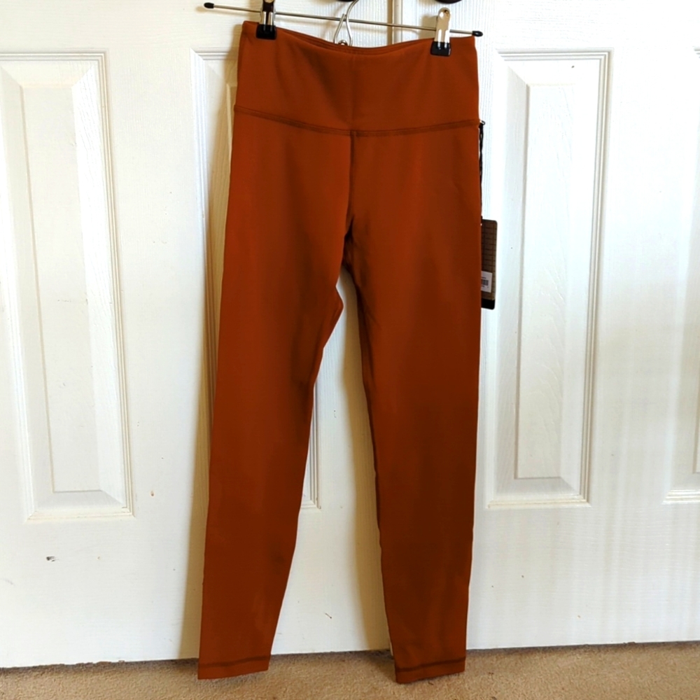 Vimmia x not so basic 7/8 leggings